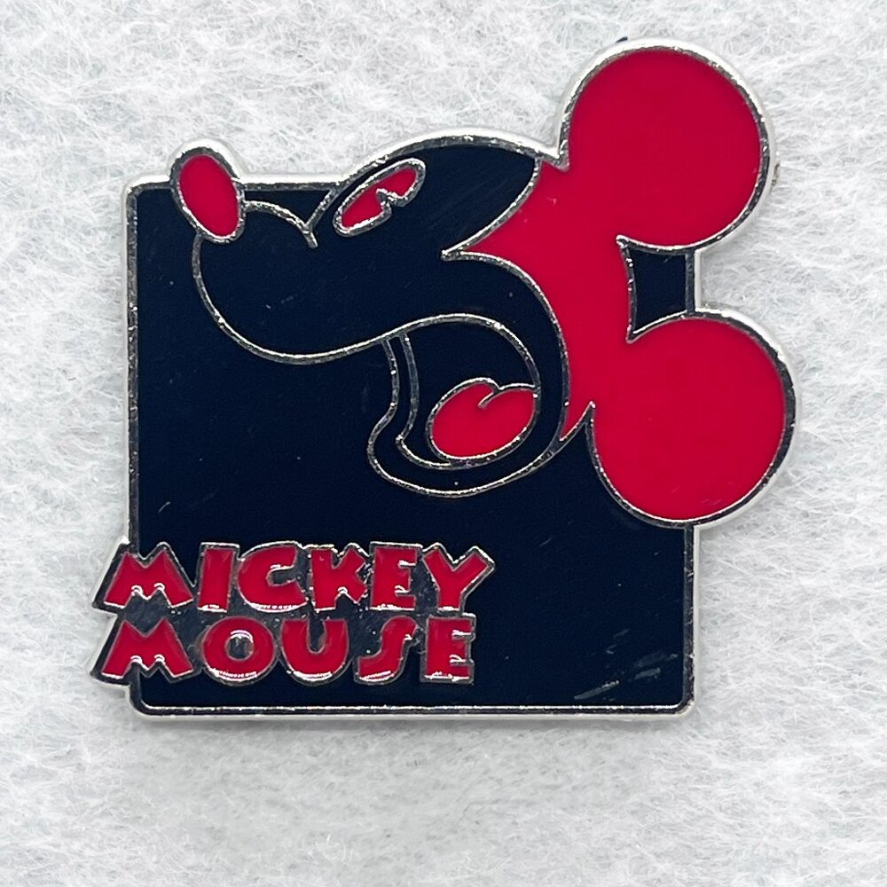 🔮 5/$25‎ Disney Mickey Expressions Scared Pin